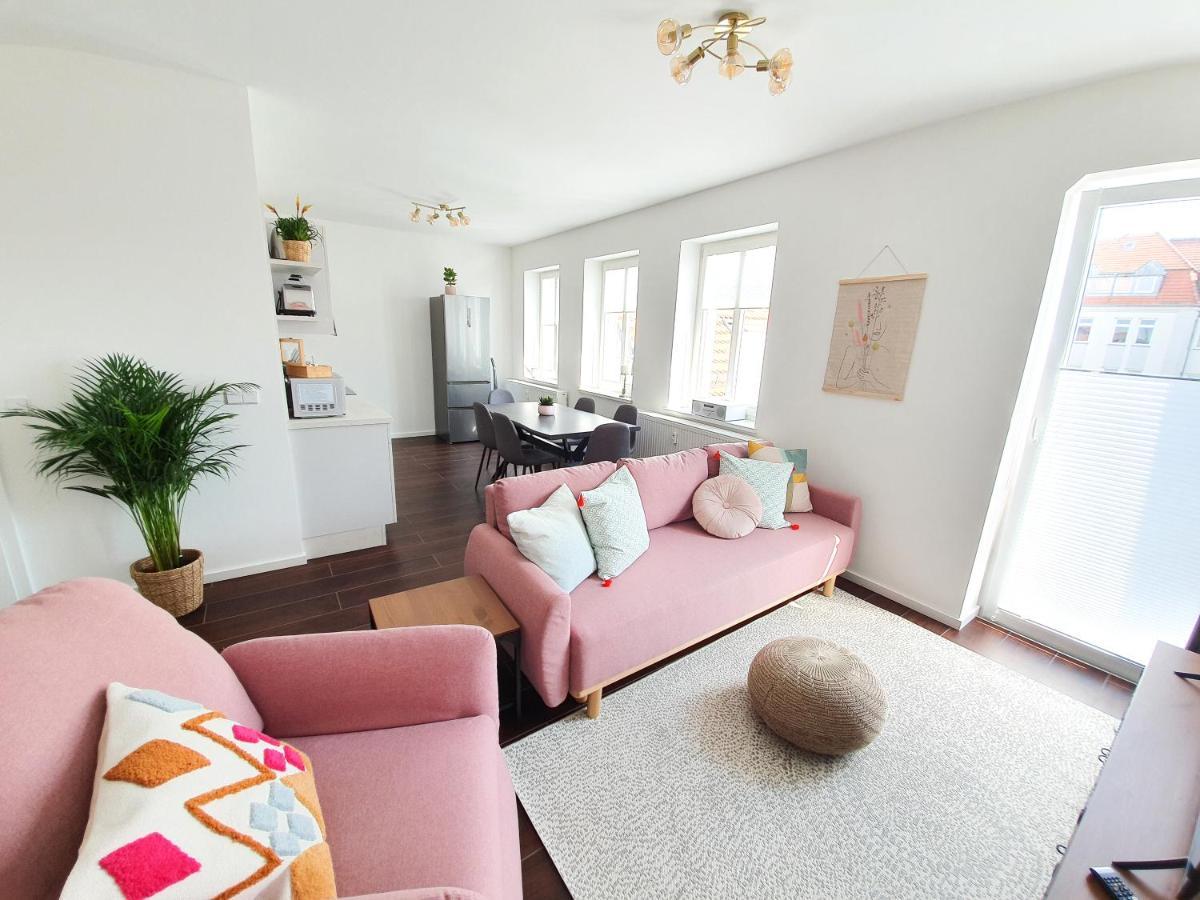 Pb Ferienwohnungen - Fewo 7 - Stilvoll Eingerichtetes Apartment Im Herzen Senftenbergs Dış mekan fotoğraf